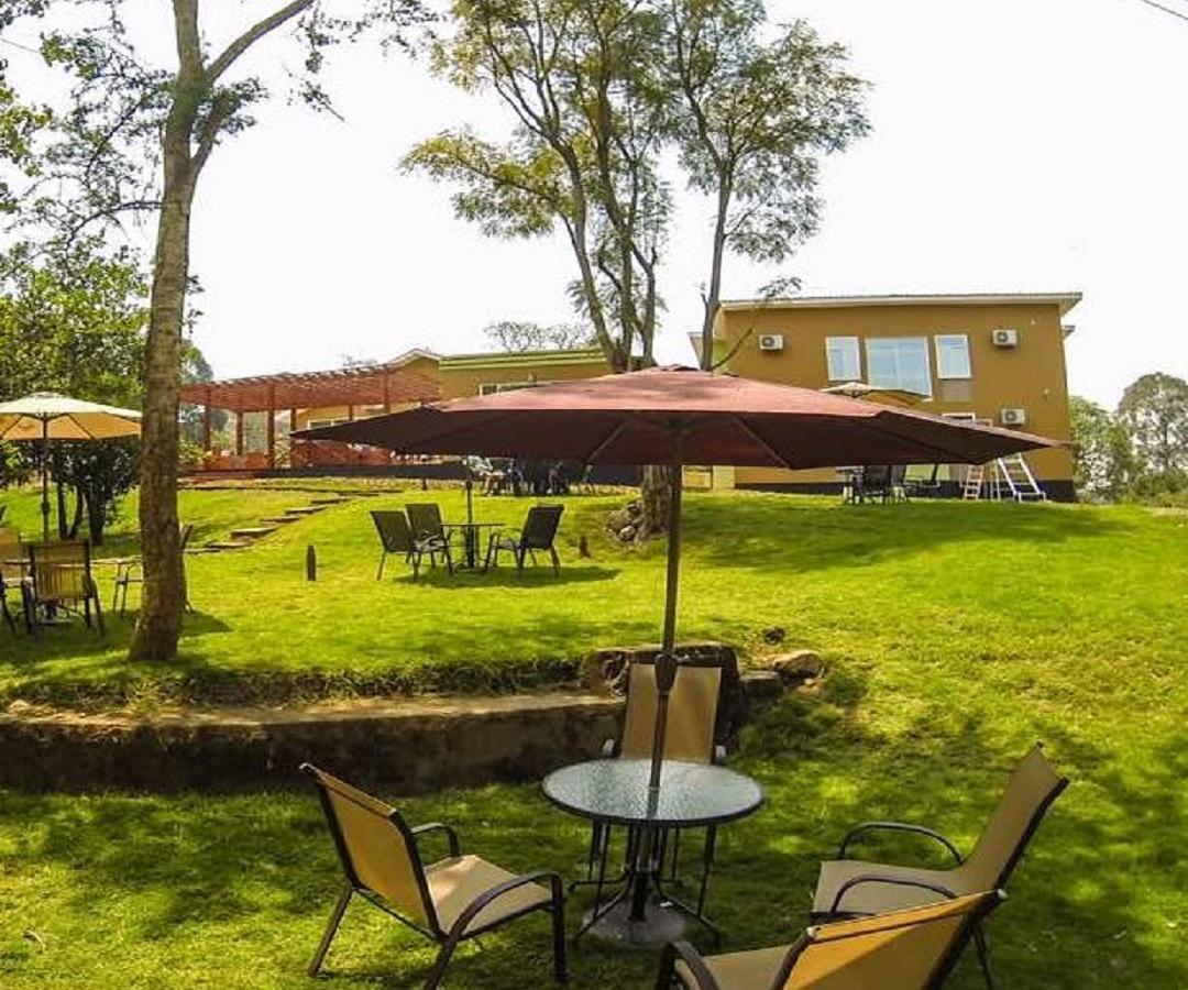 Hotel Desderia Мбея Екстер'єр фото